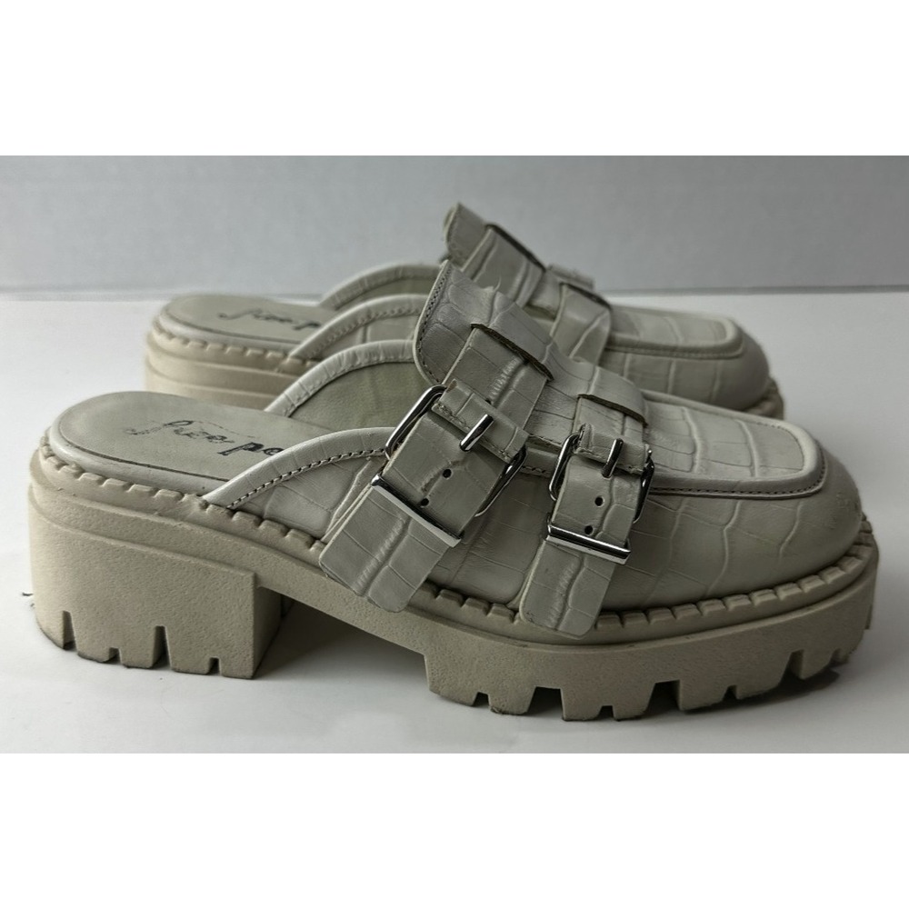 Free People Buckle Lyra Lug Loafers Slip On Beige Chunky Shoe Womens 37 US 6 - 7 - Picture 2 of 16